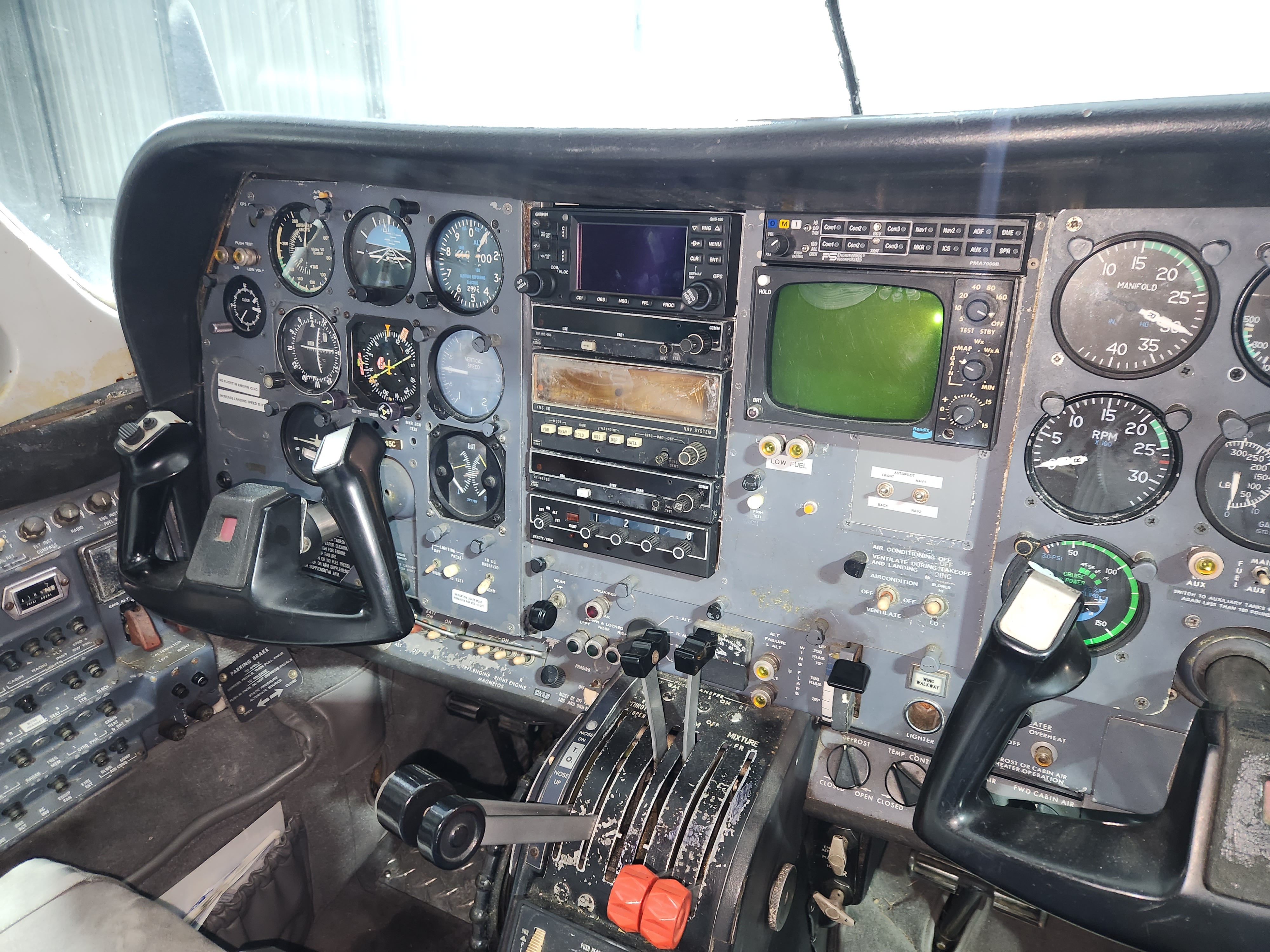 Cessna 310R with Garmin 430W| Sequim Flight instructor Scott Brooksby